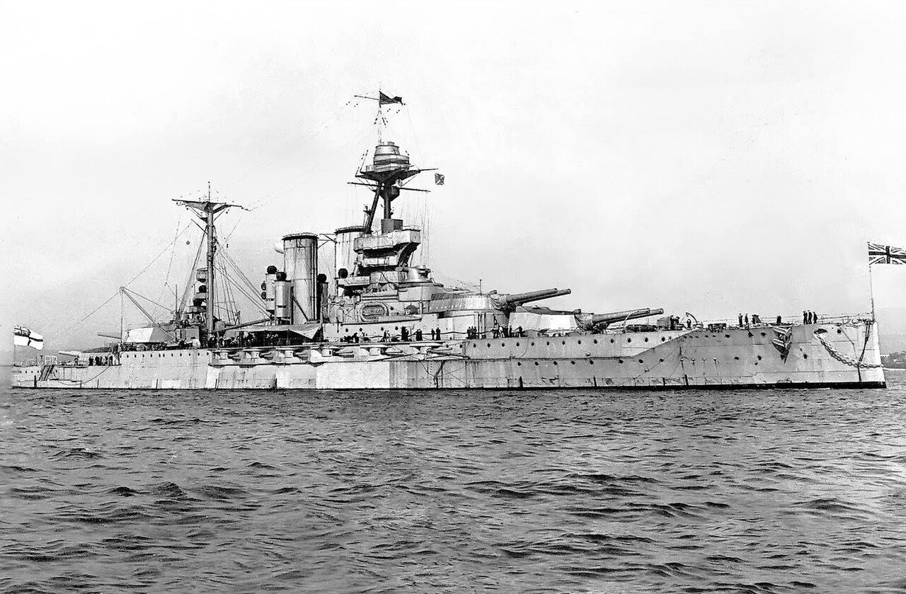 A Battleship Accidentally Shelled a Cathedral. The Shell Never Exploded.