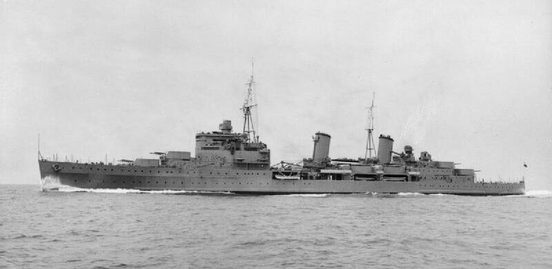 A Cruiser Sank With 465 Gold Bars. Five of Them Are Still Down There.
