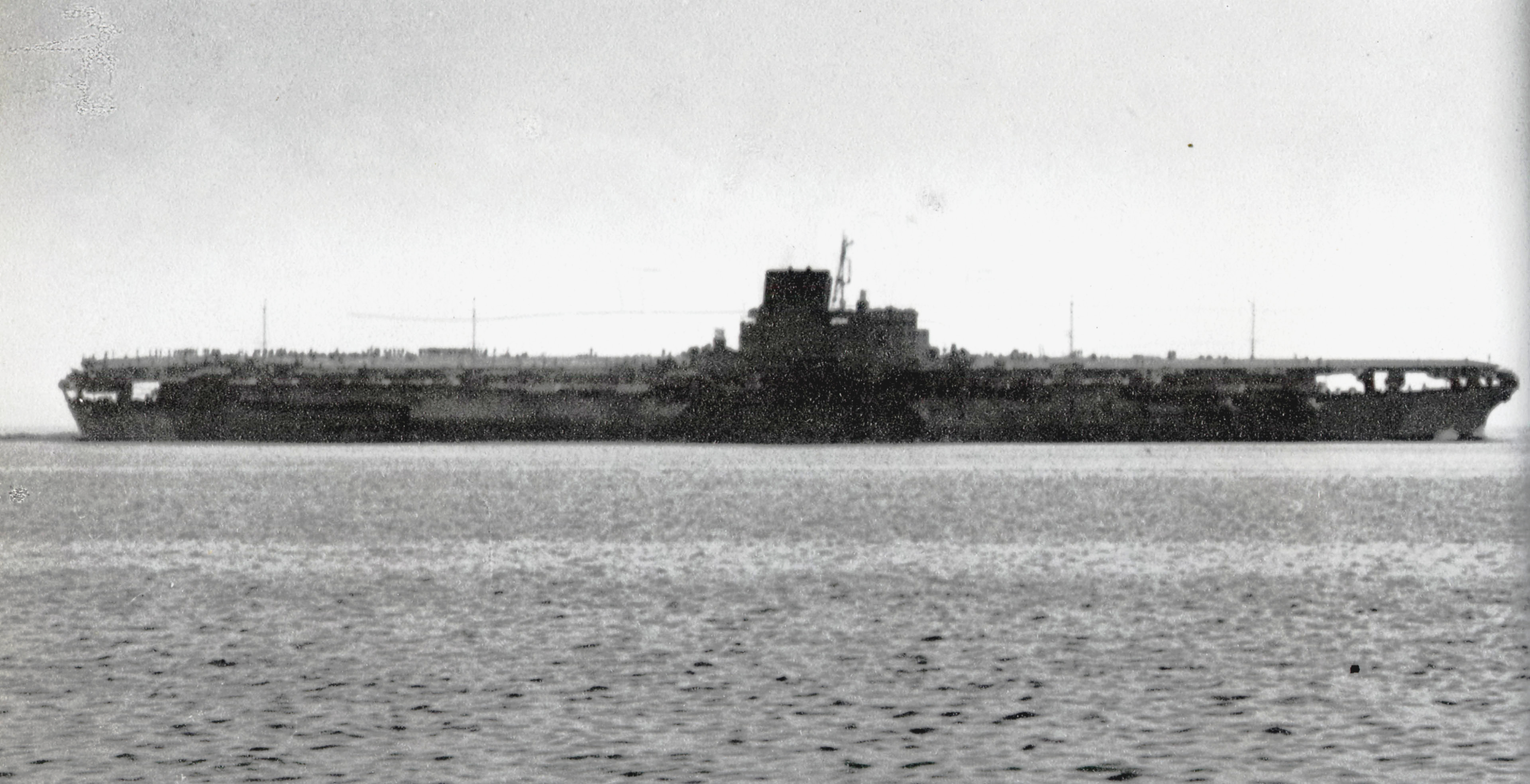 The Largest Carrier Ever Built Lasted Seventeen Hours
